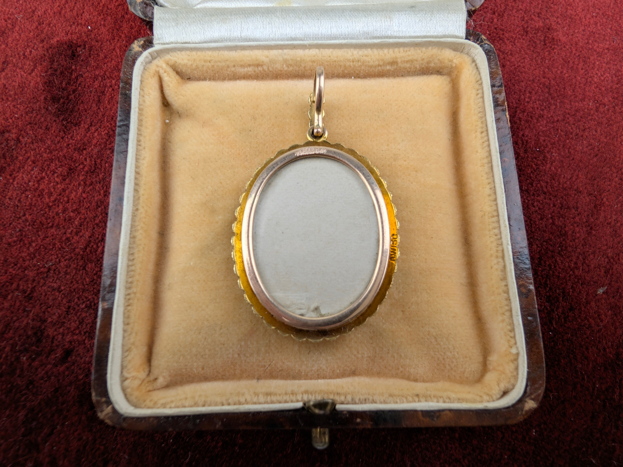Victorian / Early Edwardian Antique 15ct Gold Guilloche Enamel & Seed Pearl Oval Photo Locket Pendant - Image 7