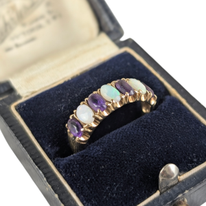 Vintage 9ct Gold Opal & Amethyst Ring - Size O