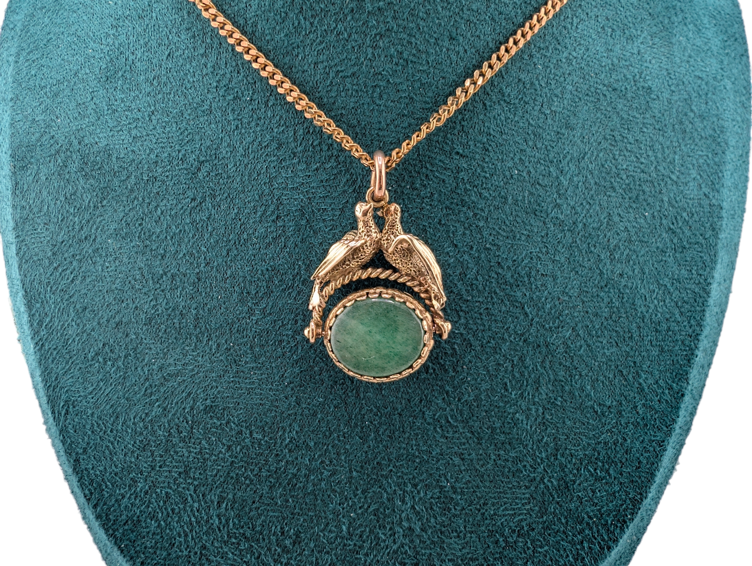 Antique 9ct Gold Rotating Agate Fob Pendant with Doves of Peace - Image 4