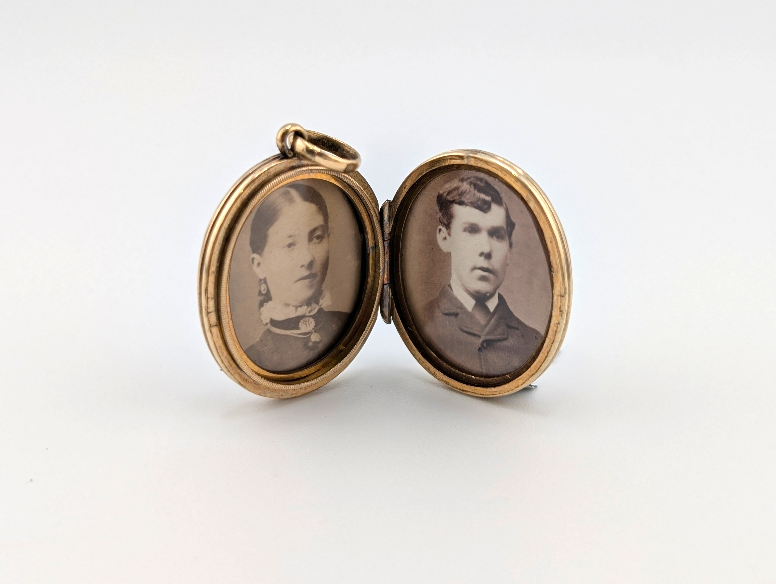Victorian 9ct Gold B&F Enamel “In Memory Of” Mourning Locket Pendant - Image 3