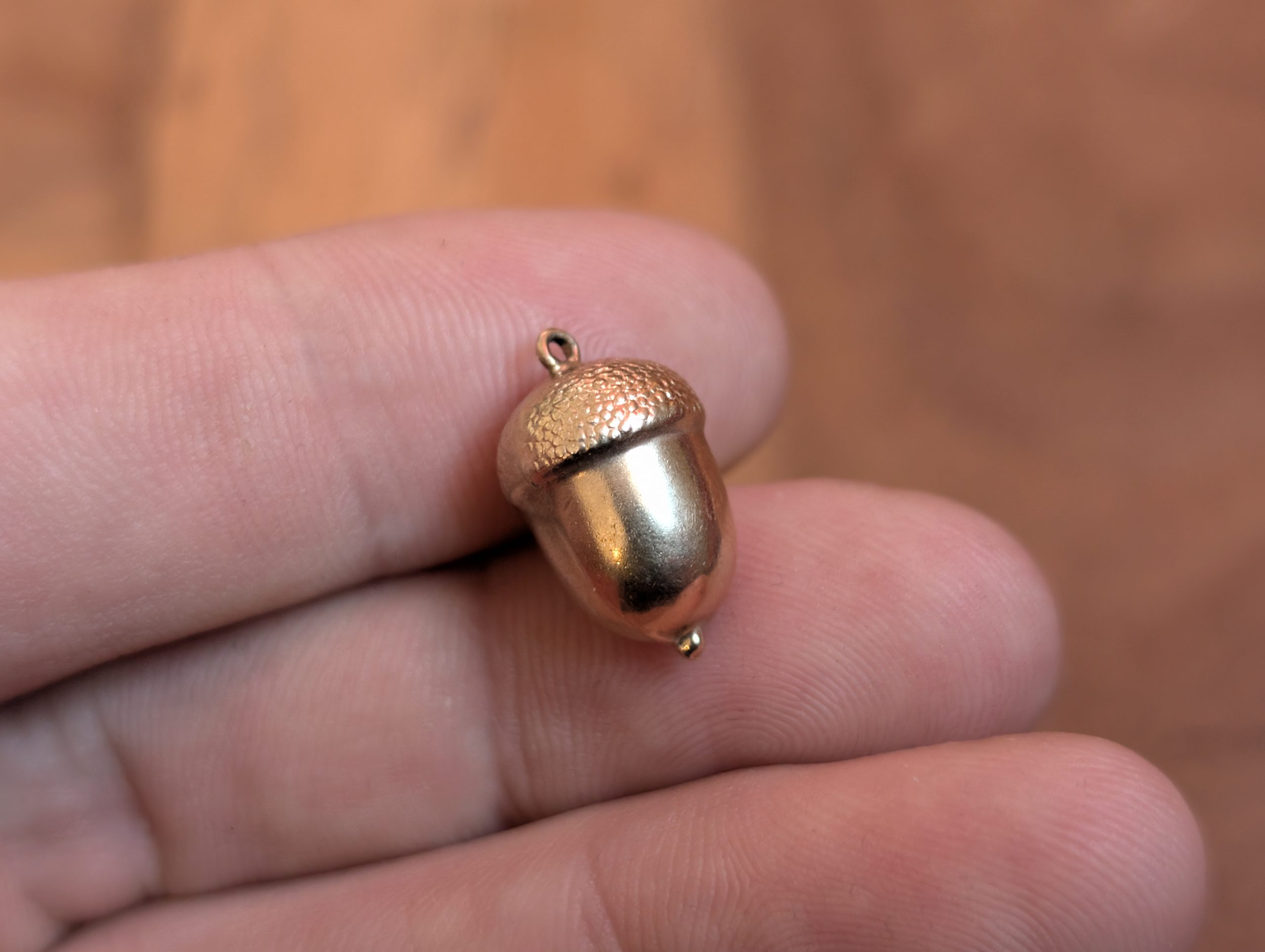 Vintage 9ct Gold Textured Acorn Charm - English Hallmarks