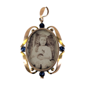 Edwardian 9ct Gold Sapphire Portrait Locket by Glover & Wiggin, Birmingham
