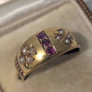 Victorian 18ct Gold Pearl & Ruby Panel Ring – Chester 1896