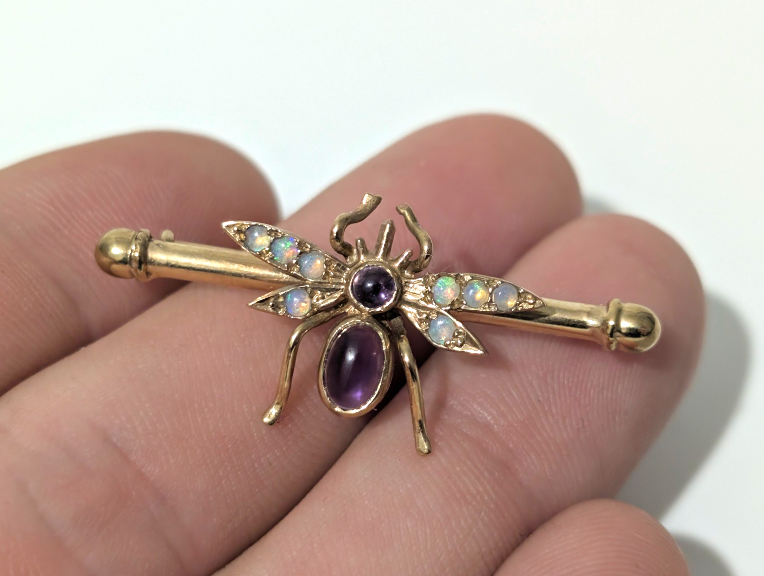 Antique 9ct Gold Opal & Amethyst Bee Brooch – Early 20th Century - Image 2