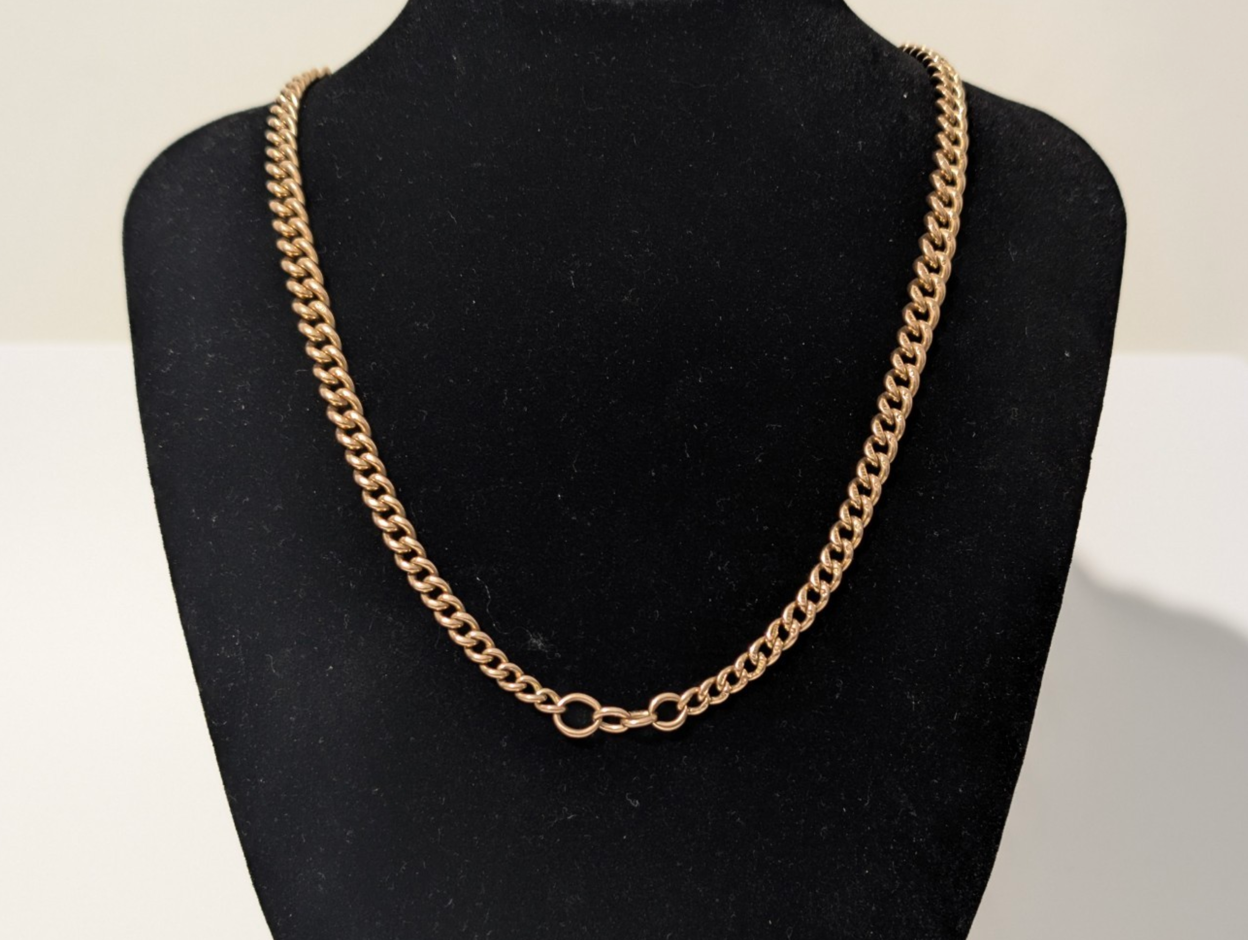Edwardian 9ct Gold Graduated Albert Chain with Twin Dog Clasps