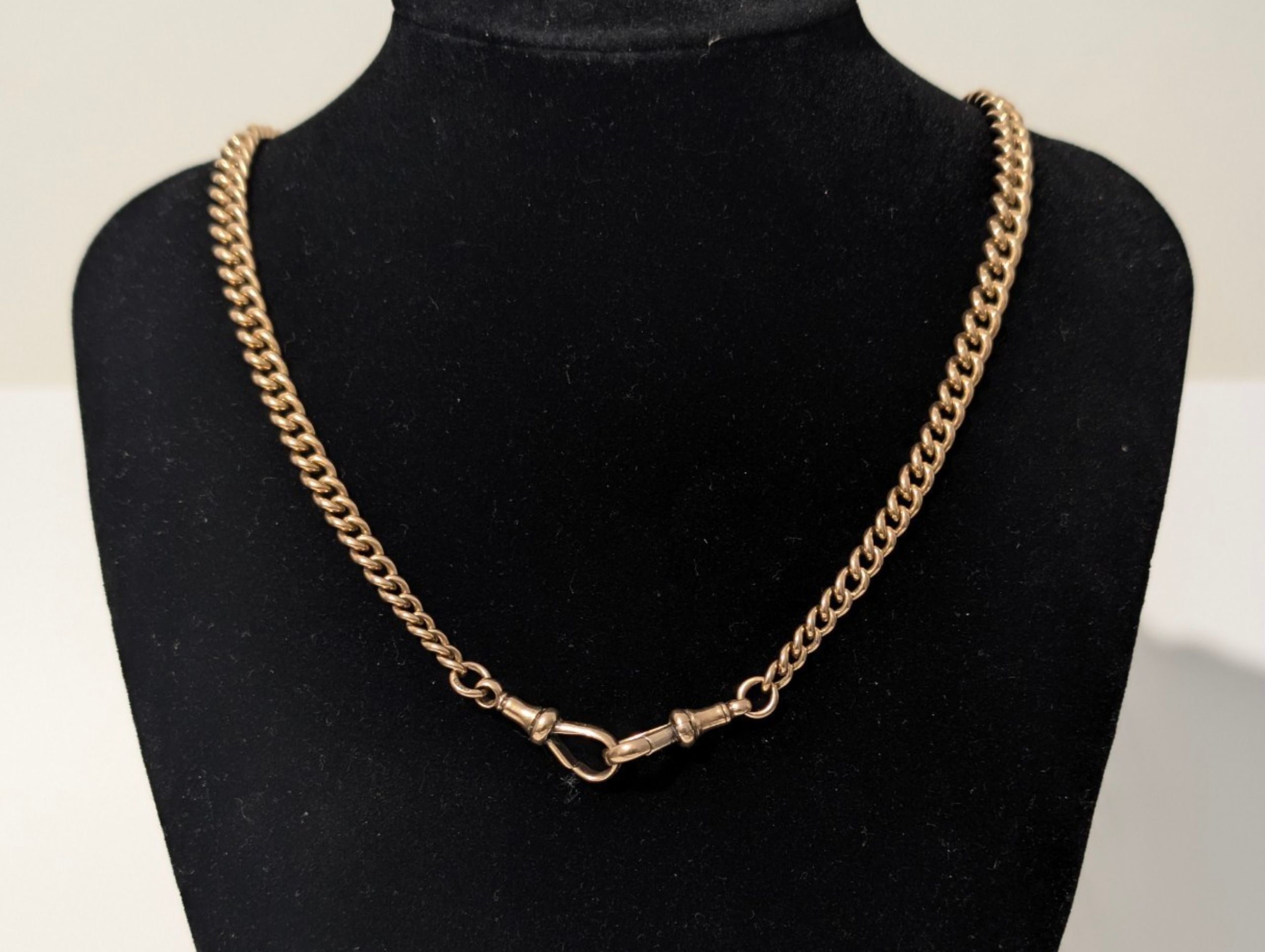 Edwardian 9ct Gold Graduated Albert Chain with Twin Dog Clasps - Image 2