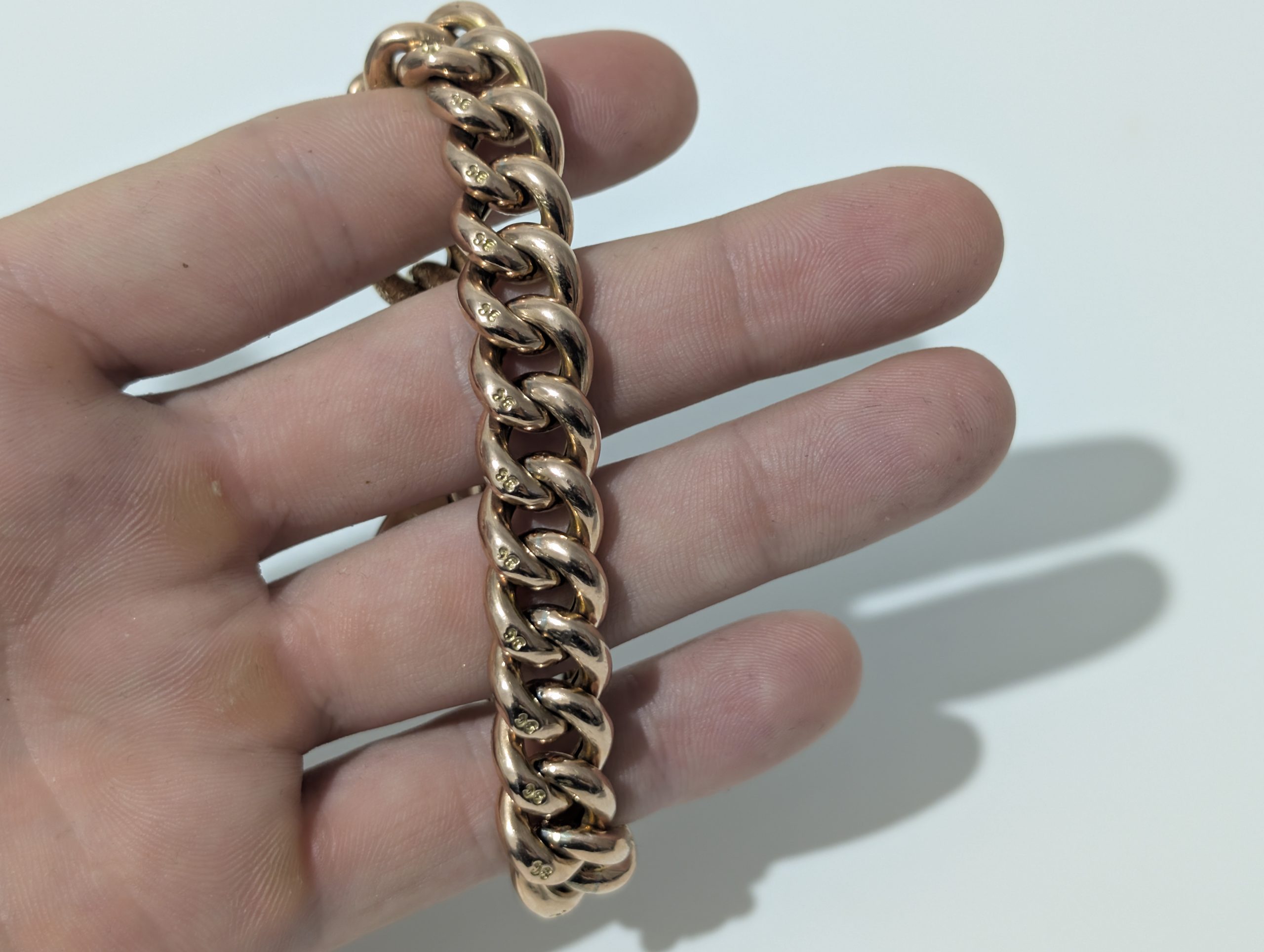 Antique Victorian / Edwardian 9ct Rose Gold Curb Link Bracelet - Image 4