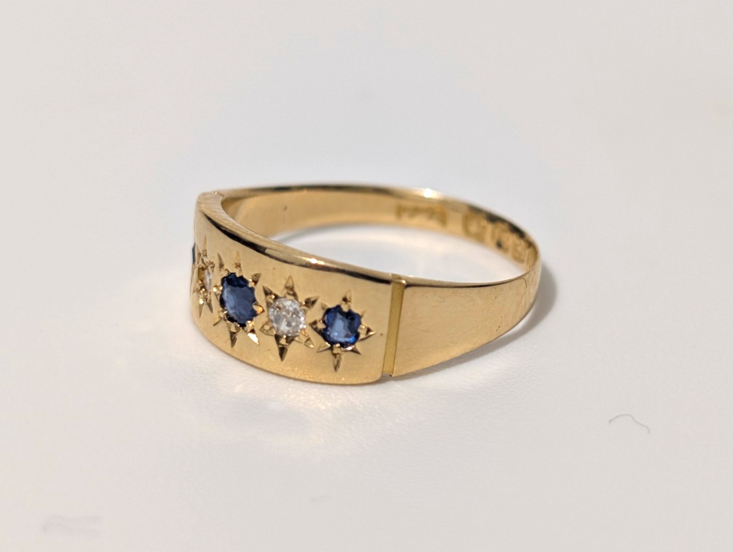 Victorian 18ct Gold Sapphire & Diamond Gypsy Ring – Chester 1891/92 - Image 3