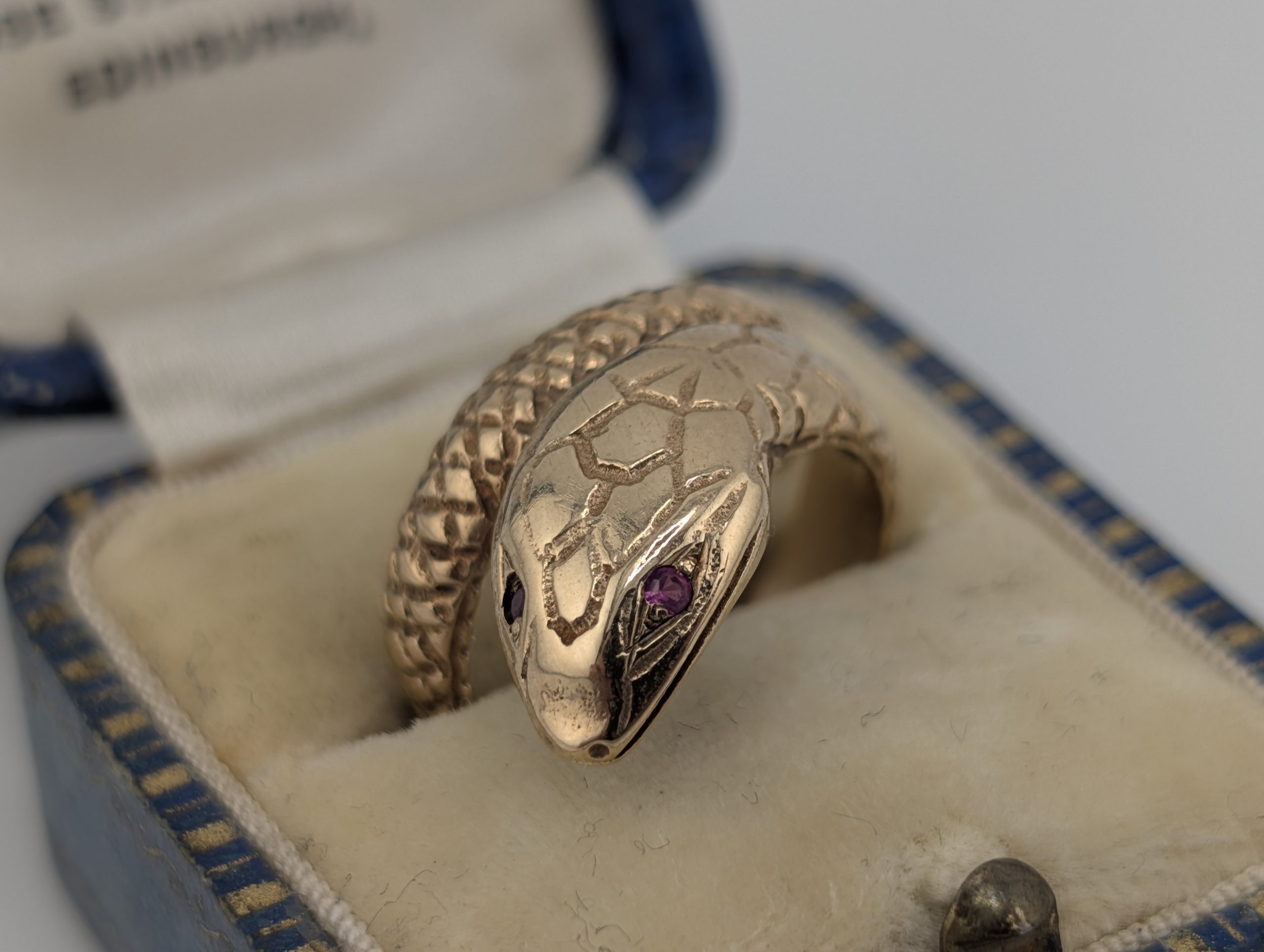 Vintage Solid 9ct Gold Ruby-Eyed Textured Snake Ring