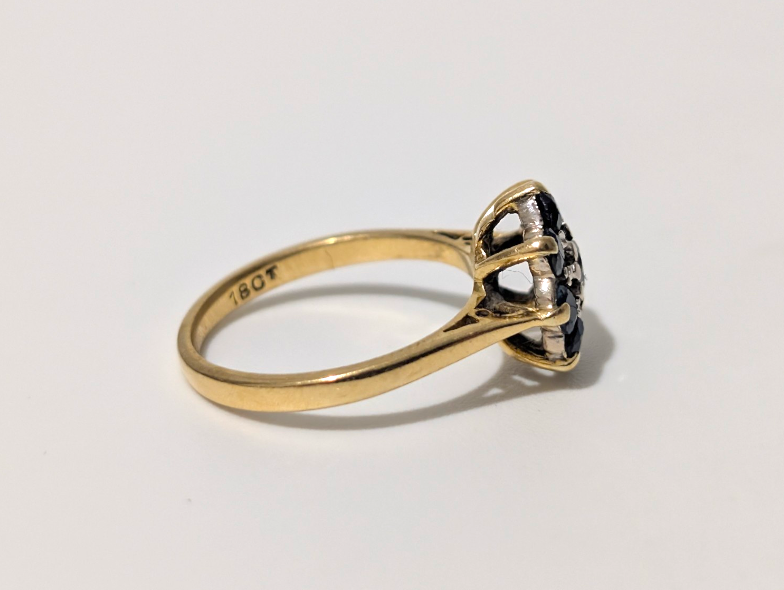 Antique Edwardian / Art Deco 18ct Gold Sapphire & Diamond Cluster Ring - Image 5