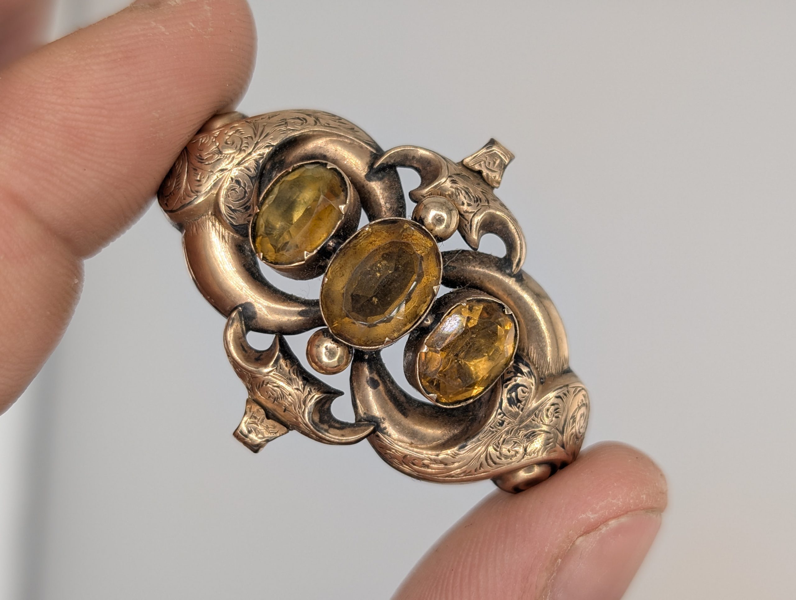 Antique Victorian Citrine / Cairngorm Brooch – Engraved Gold Pinchbeck Style Antique Jewelry